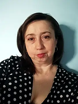 Snapshot of MaryKiki5619 chatting on 12, 7, 2026 MaryKiki5619 online show from 12, 7, 2026