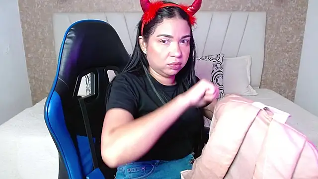 Snapshot of AliceSmity_ chatting on 15, 1, 2026 AliceSmity online show from 15, 1, 2026