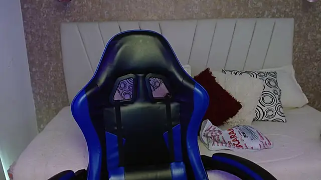 Snapshot of AliceSmity_ chatting on 18, 1, 2026 AliceSmity online show from 18, 1, 2026