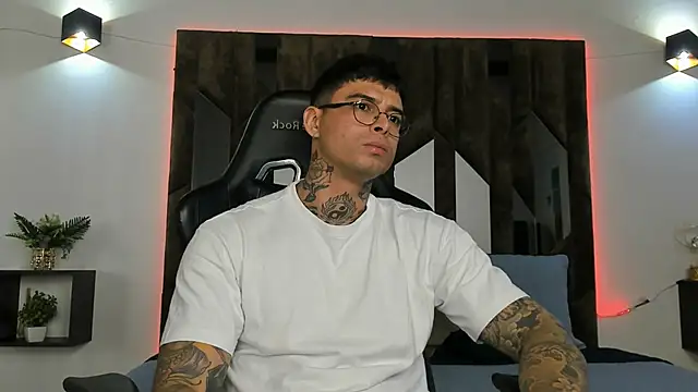 Snapshot of MATEO_DILUCA chatting on 13, 1, 2026 MATEO DILUCA online show from 13, 1, 2026