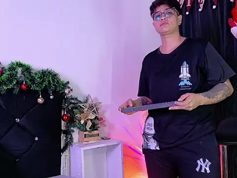 zarek boston online show from 4, 12, 2025