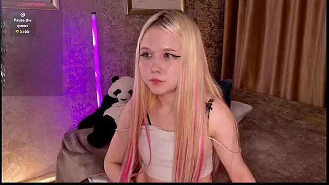 VivieSunn online show from 30, 4, 2026