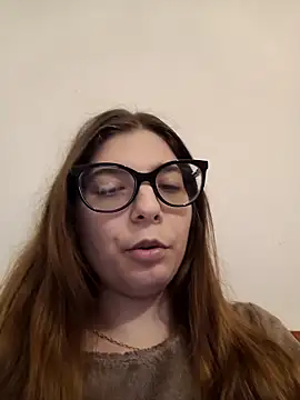 Snapshot of sweetbabygirlforyou chatting on 19, 12, 2025 sweetbabygirlforyou online show from 19, 12, 2025