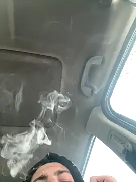 Snapshot of slimshadypt2 chatting on 24, 10, 2025 slimshadypt2 online show from 24, 10, 2025