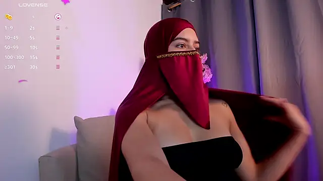 shaima   online show from 15, 4, 2026