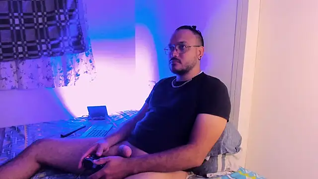 MarkWolfe1 online show from 21, 11, 2025