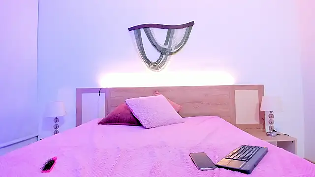 whisper nova online show from 19, 2, 2026