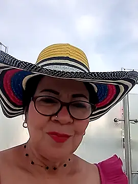 Snapshot of laliItaclark chatting on 30, 4, 2026 laliItaclark online show from 30, 4, 2026