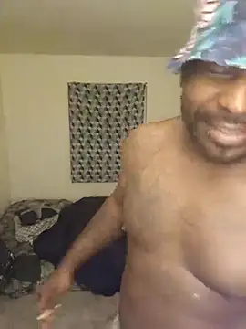 Snapshot of EggplantMonster4 chatting on 25, 10, 2025 EggplantMonster4 online show from 25, 10, 2025