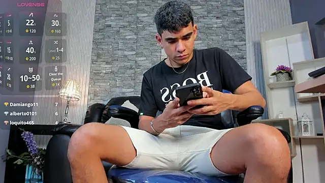 Snapshot of zack_joness18 chatting on 14, 5, 2026 zack joness18 online show from 14, 5, 2026