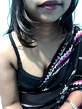 Snapshot of cute_mahi07 chatting on 1, 11, 2025 cute mahi07 online show from 1, 11, 2025