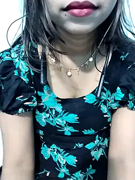 Snapshot of cute_mahi07 chatting on 8, 11, 2025 cute mahi07 online show from 8, 11, 2025