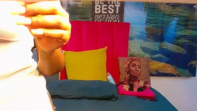 Lisa-001 online show from 7, 2, 2026