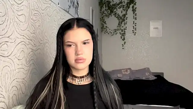 Snapshot of Sylira_fable chatting on 3, 11, 2025 Sylira fable online show from 3, 11, 2025