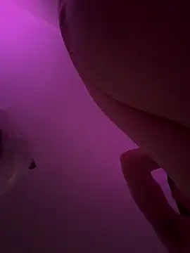 Snapshot of krisdeanbb chatting on 11, 4, 2026 krisdeanbb online show from 11, 4, 2026