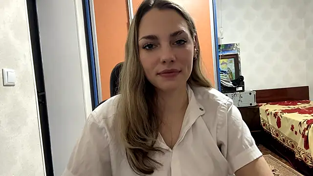 IlanaLafferty online show from 12, 11, 2025