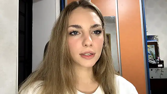 IlanaLafferty online show from 13, 11, 2025