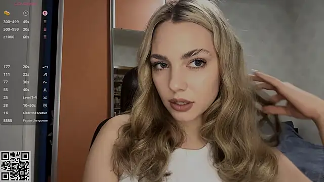 IlanaLafferty online show from 19, 12, 2025