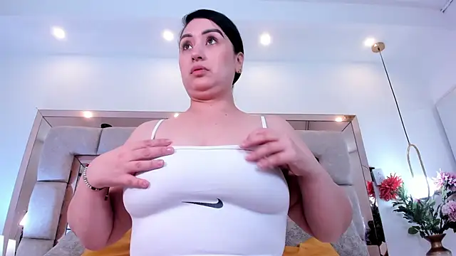 Snapshot of naomy_sexy_ chatting on 16, 6, 2026 naomy sexy online show from 16, 6, 2026
