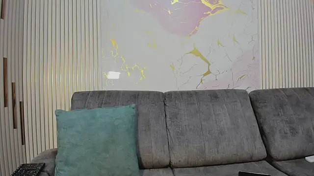 NhoanBrunette online show from 5, 6, 2026