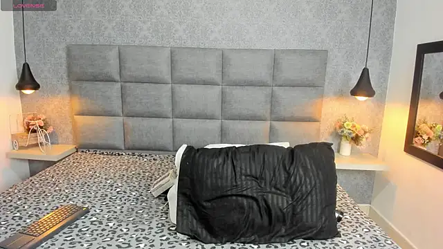 Luna Bella3 online show from 24, 11, 2025