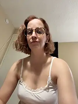 CreamedKitten online show from 21, 11, 2025