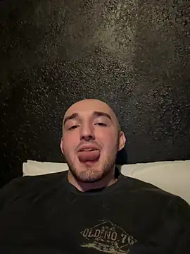Snapshot of Lucifer76852 chatting on 26, 10, 2025 Lucifer76852 online show from 26, 10, 2025