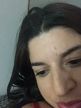 Juliagutierrys online show from 26, 10, 2025