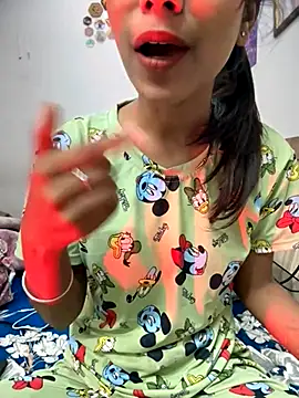 Snapshot of jeshmin_rao chatting on 13, 11, 2025 jeshmin rao online show from 13, 11, 2025