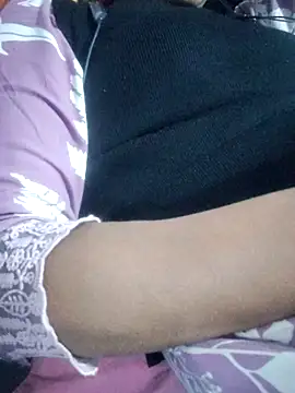 Snapshot of Hot-Rubyy chatting on 20, 12, 2025 Hot-Rubyy online show from 20, 12, 2025