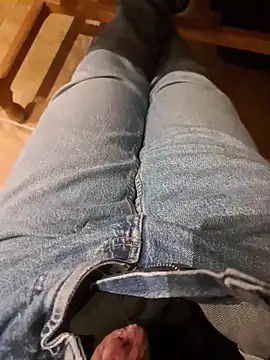 Snapshot of TheRealJoanPere chatting on 3, 12, 2025 TheRealJoanPere online show from 3, 12, 2025