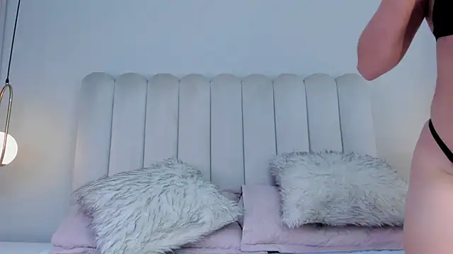 Snapshot of Melanie_hillz chatting on 16, 1, 2026 Melanie hillz online show from 16, 1, 2026