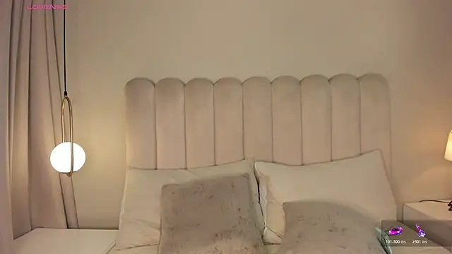 Melanie hillz online show from 30, 3, 2026