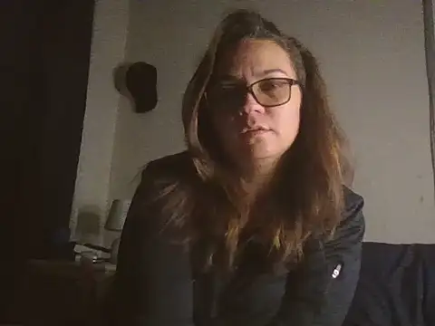 Snapshot of lilMissMarli chatting on 17, 11, 2025 lilMissMarli online show from 17, 11, 2025