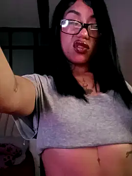  Katica-Vip  online show from 18, 12, 2025