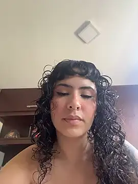 Snapshot of SugarTroubl33 chatting on 28, 3, 2026 SugarTroubl33 online show from 28, 3, 2026