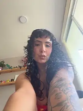 Snapshot of SugarTroubl33 chatting on 31, 3, 2026 SugarTroubl33 online show from 31, 3, 2026