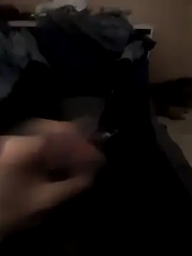 Snapshot of giovanift111 chatting on 21, 12, 2025 giovanift111 online show from 21, 12, 2025