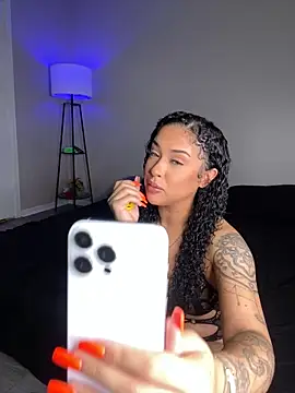 Snapshot of thepornplugz chatting on 7, 11, 2025 thepornplugz online show from 7, 11, 2025