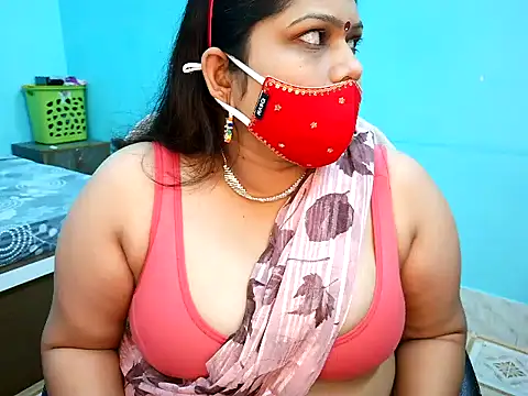 Snapshot of SWEETY_RANI chatting on 11, 6, 2026 SWEETY RANI online show from 11, 6, 2026