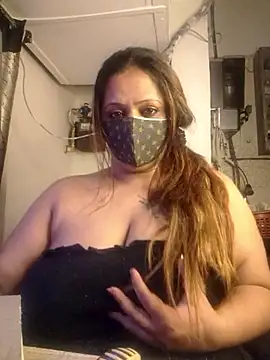 Snapshot of JENNY_BABES chatting on 28, 10, 2025 JENNY BABES online show from 28, 10, 2025