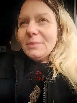 Lana-murr online show from 15, 12, 2025