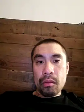 Snapshot of Stronggdragon85 chatting on 1, 7, 2026 Stronggdragon85 online show from 1, 7, 2026