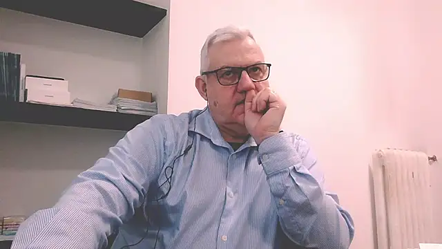 Snapshot of Diegoriv71 chatting on 18, 3, 2026 Diegoriv71 online show from 18, 3, 2026