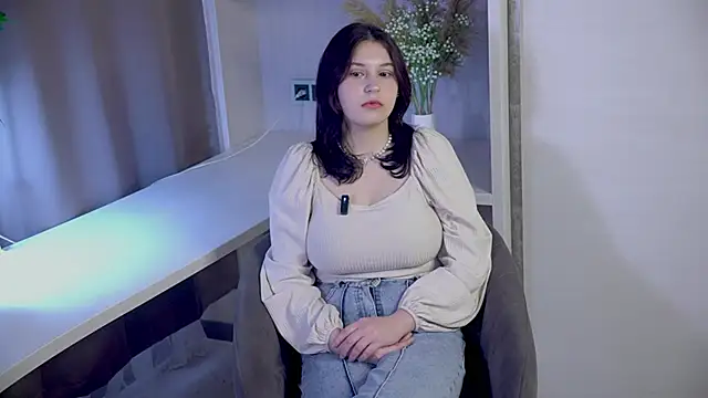 DevonaBedard online show from 28, 10, 2025