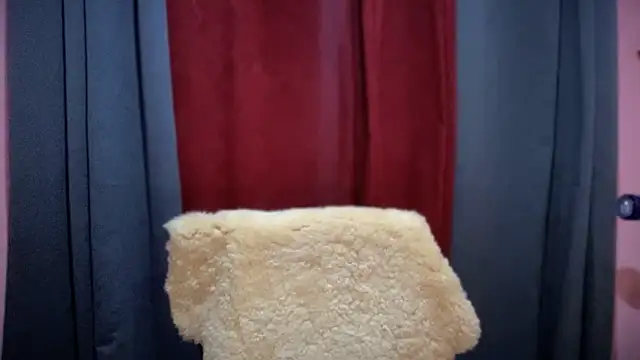 untouchable mia online show from 10, 11, 2025