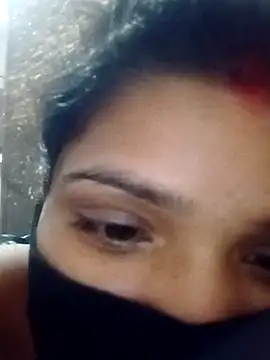 hot couple 000 online show from 28, 10, 2025