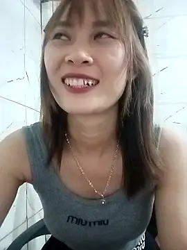 Snapshot of Em_xinh01 chatting on 11, 6, 2026 Em xinh01 online show from 11, 6, 2026