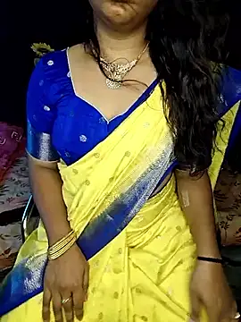 Snapshot of shreyareddy99 chatting on 13, 3, 2026 shreyareddy99 online show from 13, 3, 2026