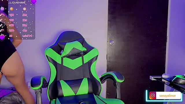 Snapshot of Hinatta-Tatto1 chatting on 3, 12, 2025 Hinatta-Tatto1 online show from 3, 12, 2025